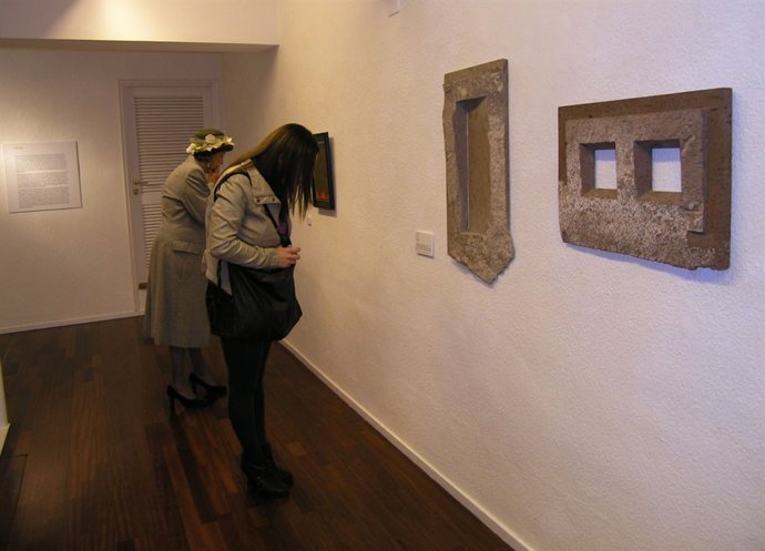 Cuscoy Y Las Fosas Del Franquismo, En El Lugar Escondido