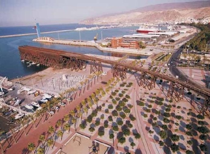 Cable Inglés. Cargadero De Mineral 'El Alquife'