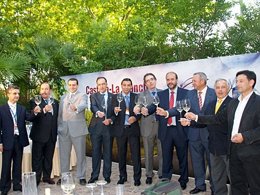 El Consejero De Agricultura Y Medio Ambiente, José Luis Martínez Guijarro, En F 