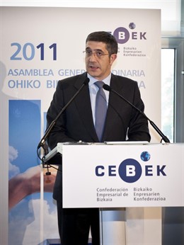 López Interviene En El Encuentro De Cebek