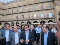 Herrera liga empleo y educación como factores "imprescindibles" y aboga por tratar como "perlas" al emprendedor