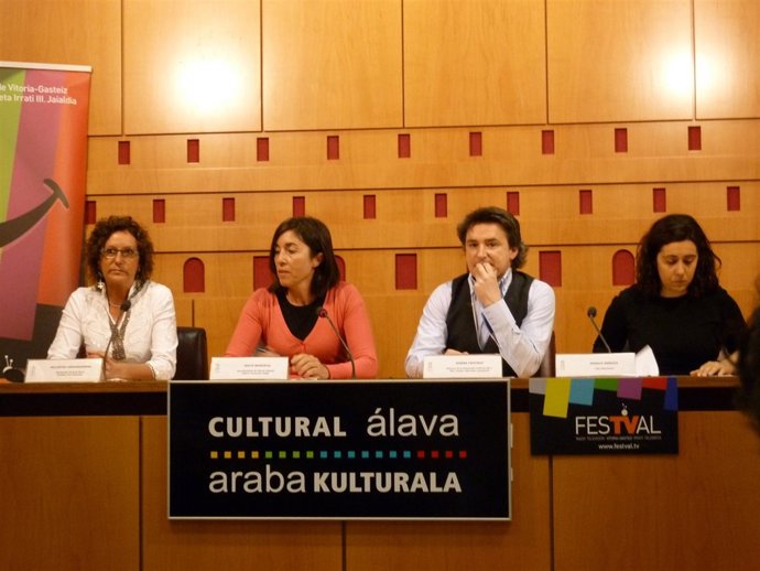 El Director Del Festival, Joseba Fiestras,  En El Centro.