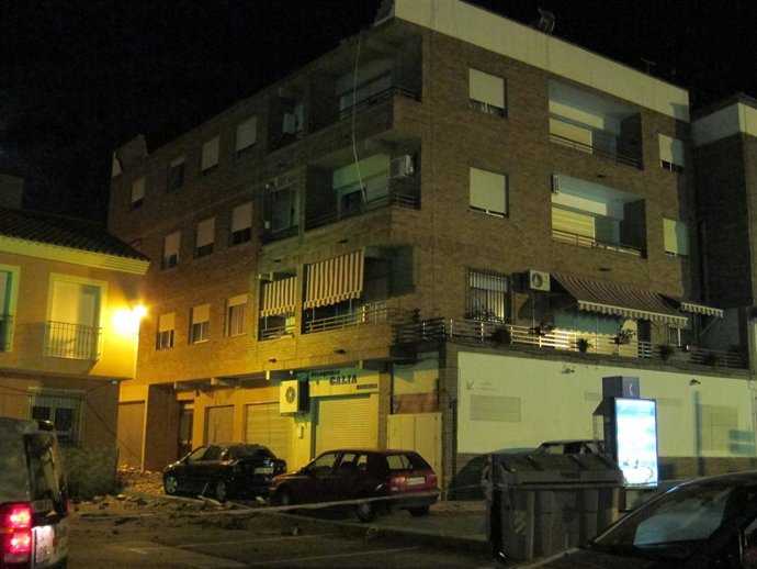 Un edificio del municipio de Lorca, afectado por el terremoto