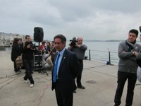 Revilla ofrece a Murcia la "mano" de una "región amiga"