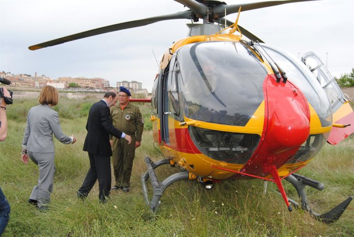 Rubalcaba Y Chacón Sobrevuelan La Zona Afectada