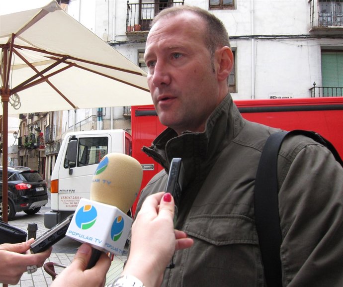 El Presentador, Pedro García Aguado