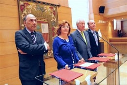 María Victoria Broto Firma Un Acuerdo Con Las Estaciones De Esquí