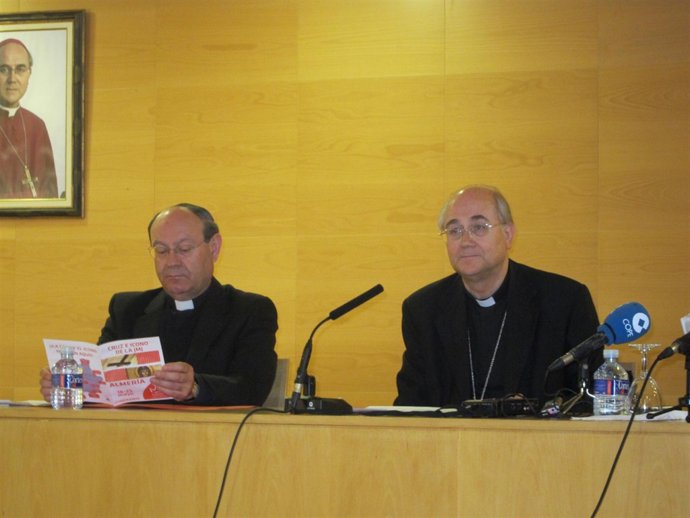 El Obispo De Almería Durante La Rueda De Prensa Sobre La JMJ