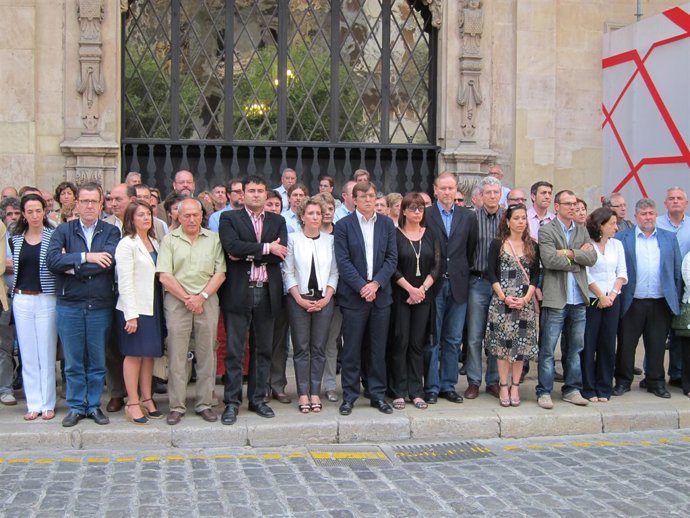 Minuto De Silencio En Palma.