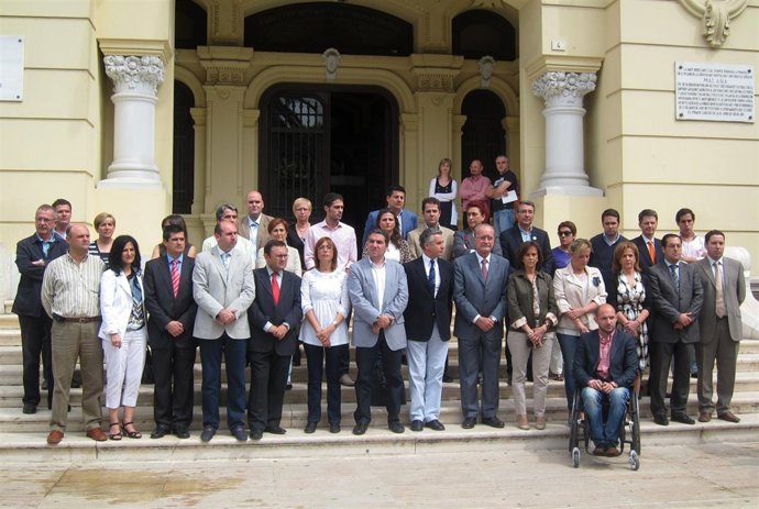 Concentración En El Ayuntamiento De Málaga Por Las Víctimas De Lorca