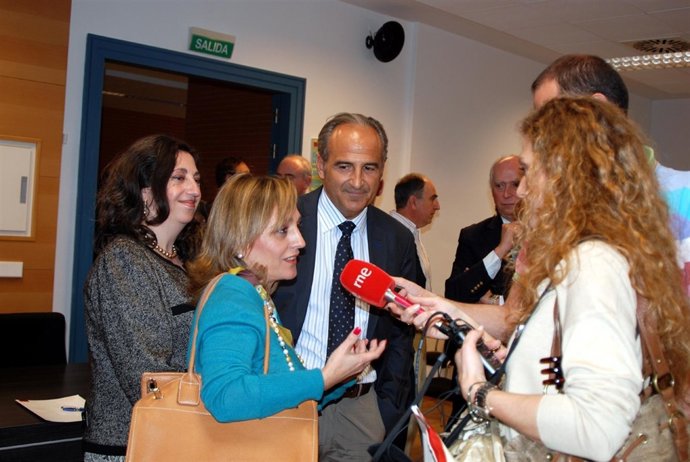 Presentación Del Aula De Juicios