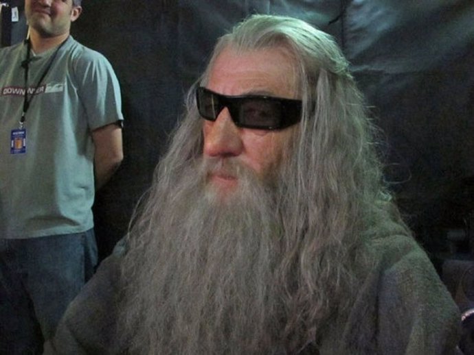 Ian Mckellen Com Gandalf  Con Sus Gafas 3D