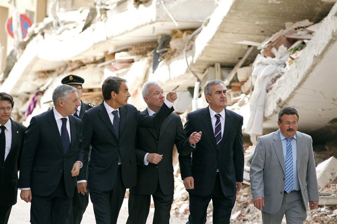 Zapatero, Blanco, Valcárcel Visitan Lorca Tras El Terremoto