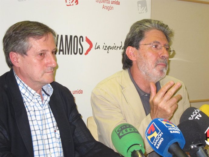 El Eurodiputado De IU, Willy Meyer, (Izda) Y Adolfo Barrena