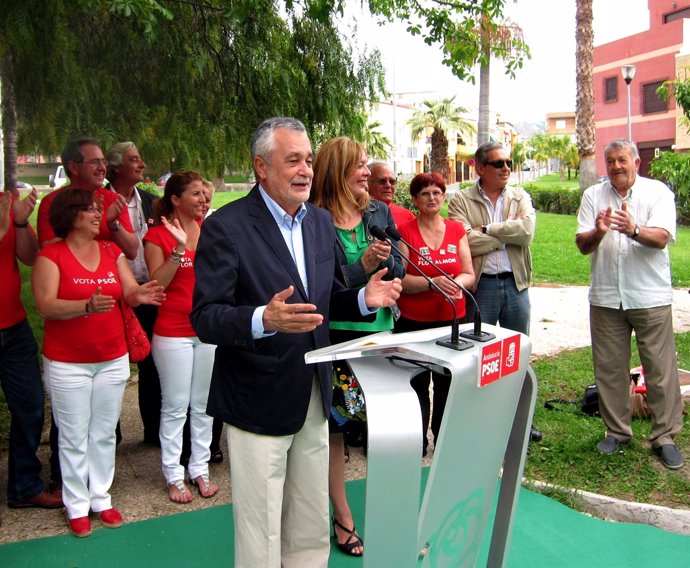 Griñán, Hoy En Un Acto De Campaña En Motril (Granada)