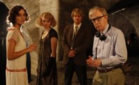 Medianoche en París, el genial cuento de hadas de Woody Allen