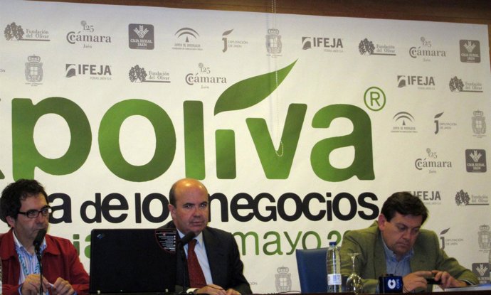 Gaspar Zarrías En Una Presentación Celebrada En Expoliva, Jaén.