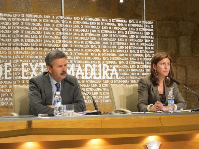 José Luis Navarro Y Dolores Pallero