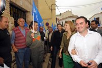 Cospedal asegura, en el ecuador de la campaña, que "se nota la alegría" y las "ganas de cambio que hay"