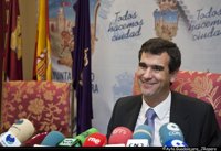 Román (PP) desarrollará un plan para acabar con la impunidad del vandalismo callejero en Guadalajara