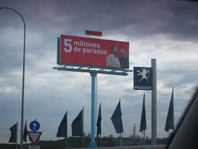 Cartel De PP Con Zapatero Y Gómez