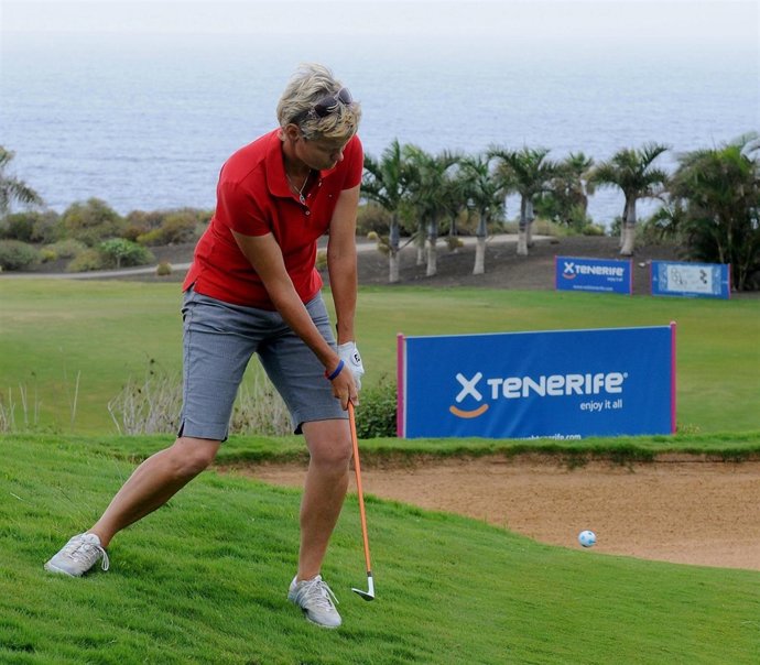 Tris Johnson, Golfista Inglesa Ganadora Del Tenerife Ladies Open