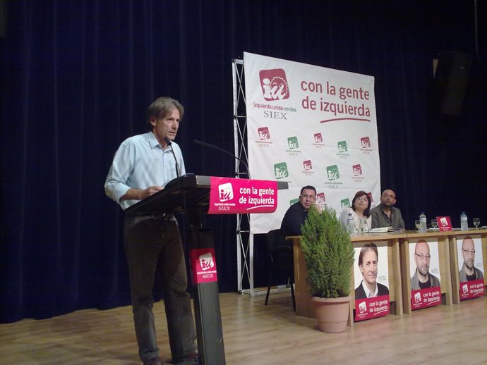 Nota De Prensa IU: Pedro Escobar En Castuera