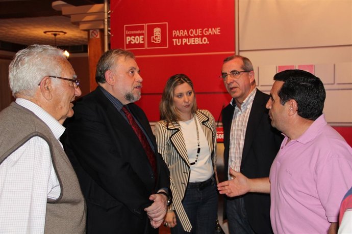 Acto Electoral Del Secretario De Estado De Seguridad Social Y Ferreira En Talayu