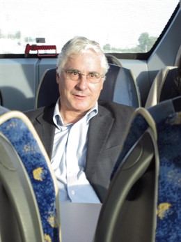 Barreda En El Autubús Electoral