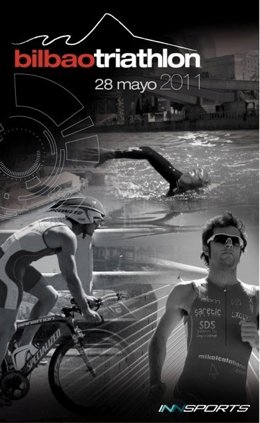 Los Participantes Ensayan Este Domingo La Prueba A Nado En La Ría