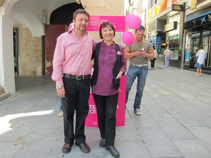 Juan Carlos Nuieto Y María Luisa García-Borruel (Upyd), En Mérida