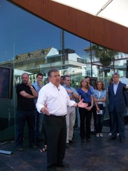 Juan Ignacio Zoido En Un Acto De Campaña