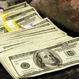 Recurso de billetes y monedas de dólar estadounidense