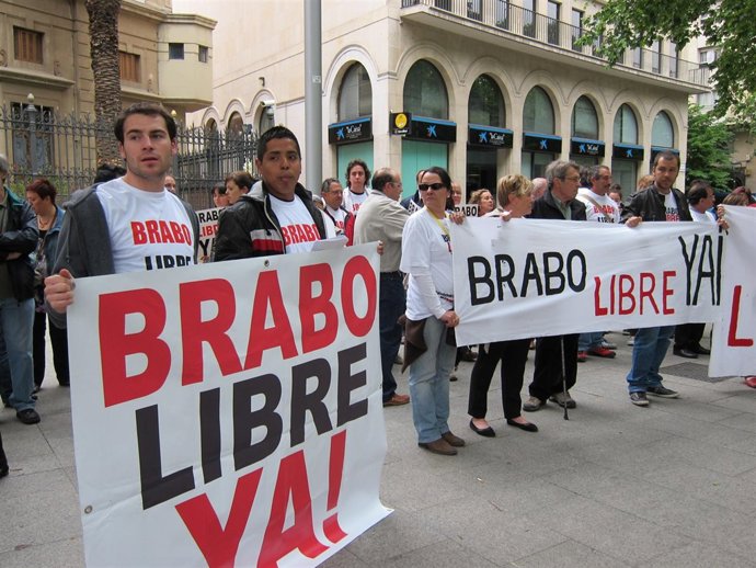 Concentración Por La Libertad Del Periodista Manu Brabo.
