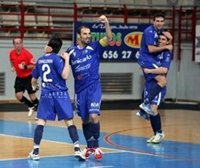 Fútbol sala/Play-off.- (Crónica) El Benicarló le saca los colores al vigente campeón