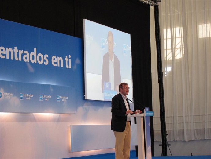 Silván Durante El Mitin De Ponferrada