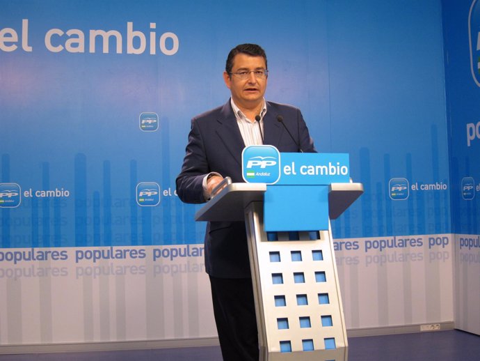 El Secretario General Del PP-A, Antonio Sanz, Hoy En Rueda De Prensa