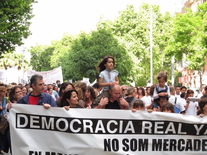 Manifestación Democracia Real En Palma