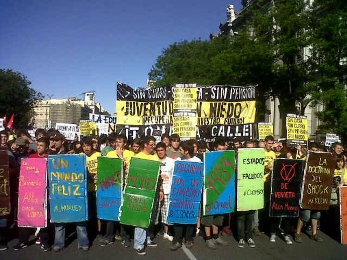 Participantes En Madrid De La Manifestación De 'Democracia Real Ya'