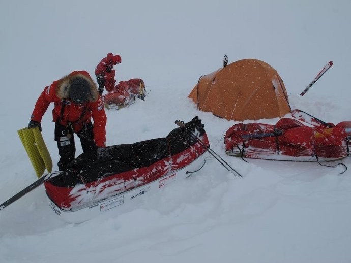 La Ausencia De Viento Marca Las Primeras Jornadas De La Expedición Vasca