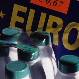 Inflazioa %2,8an da euroaren gunean