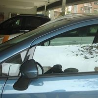 Las visitas a los concesionarios se hunden un 80% en la primera mitad de mayo