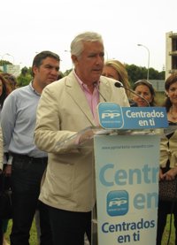 Arenas: Las intervenciones de Zapatero durante la campaña incrementan los votos para el PP