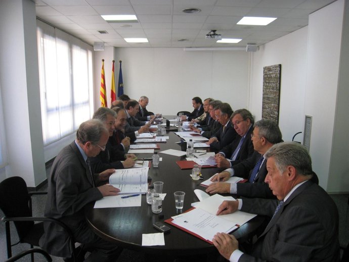 Fomento Del Trabajo Se Reúne Con Empresarios Gerundenses