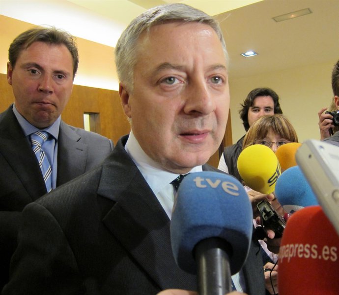 Blanco Tras Una Reunión Con Empresarios Y Candidatos Del PSOE.