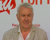 Cayo Lara dice que Monago se "descalifica por sí mismo" al no aportar su declaración