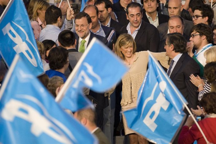 Mariano Rajoy en un acto electoral en Asturias