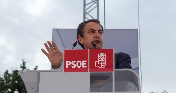 Zapetero En Sevilla.