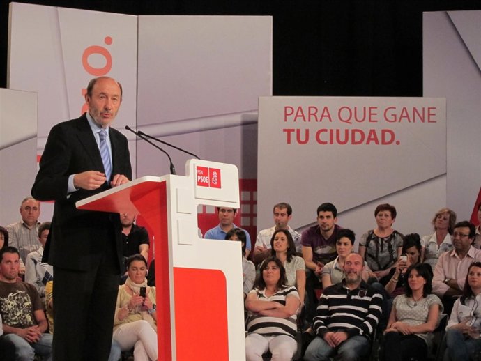 El Ministro De Interior, Alfredo Pérez Rubalcaba.