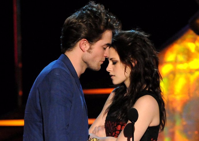 Robert Pattinson y Kristen Stewart